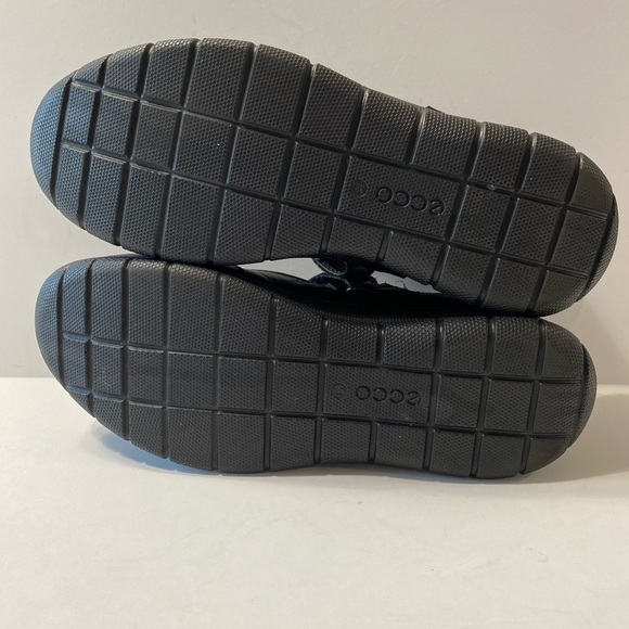 Ecco Women's Black Leather Velcro Mary Jane Ballet Flat Shoes Size 8.5, EU 38 - Picture 3 of 7